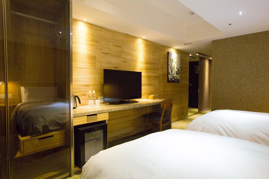 Inhouse Hotel Taichung Eksteriør billede
