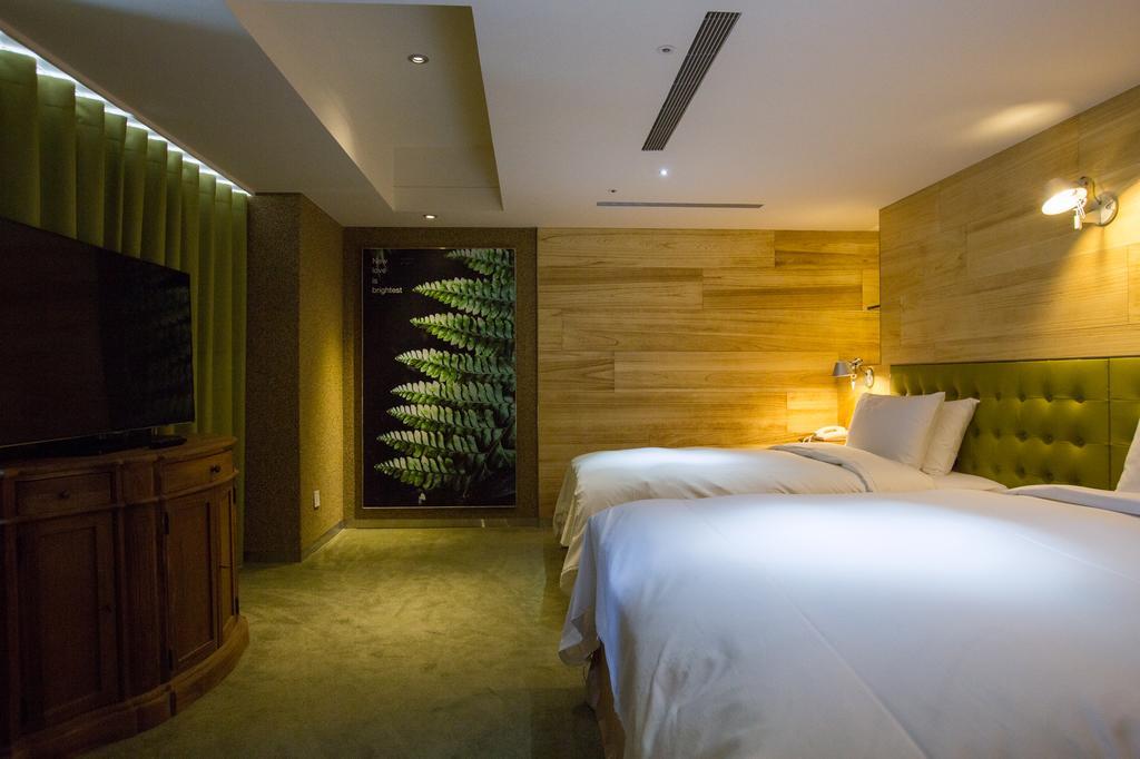 Inhouse Hotel Taichung Eksteriør billede