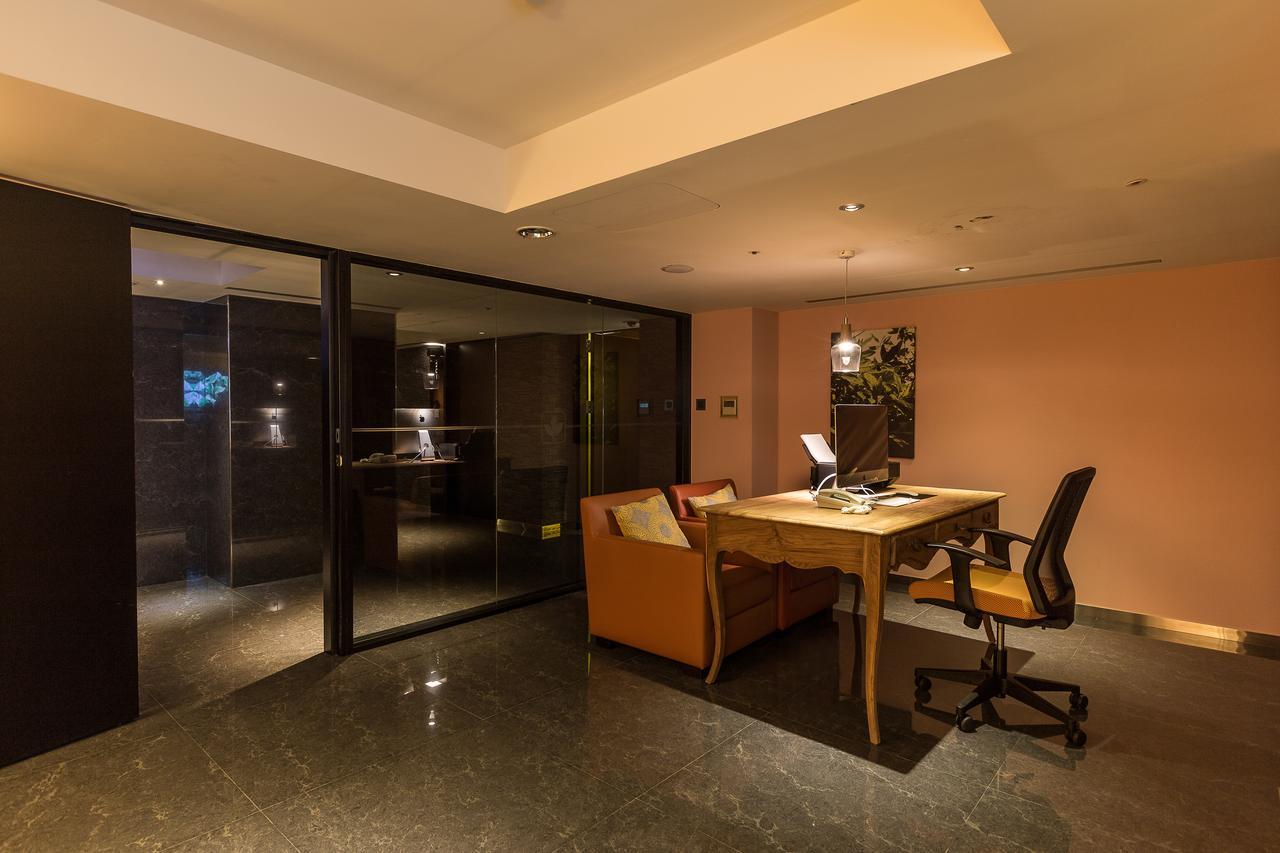 Inhouse Hotel Taichung Eksteriør billede